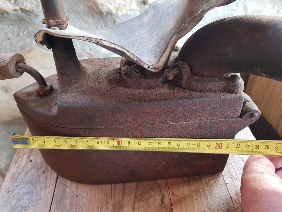 Ютия на жар с комин