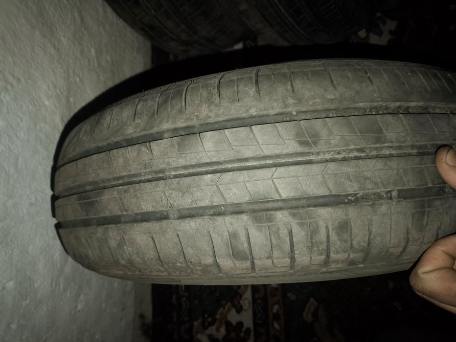 Продам летнюю резину