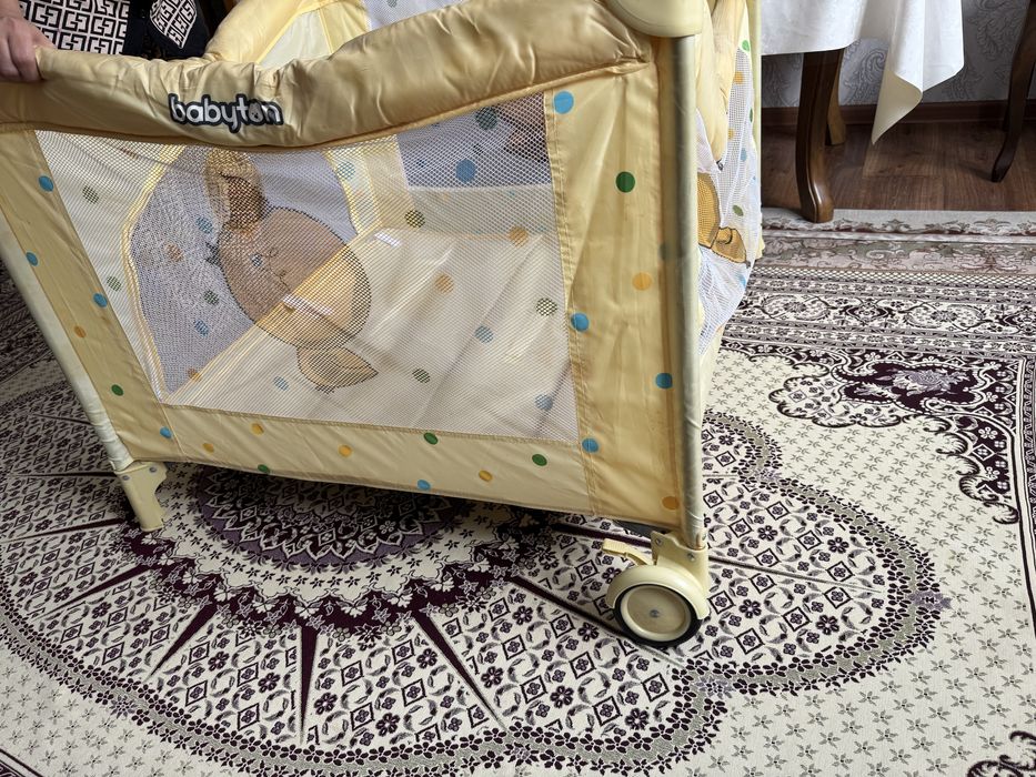 Детский  манеж