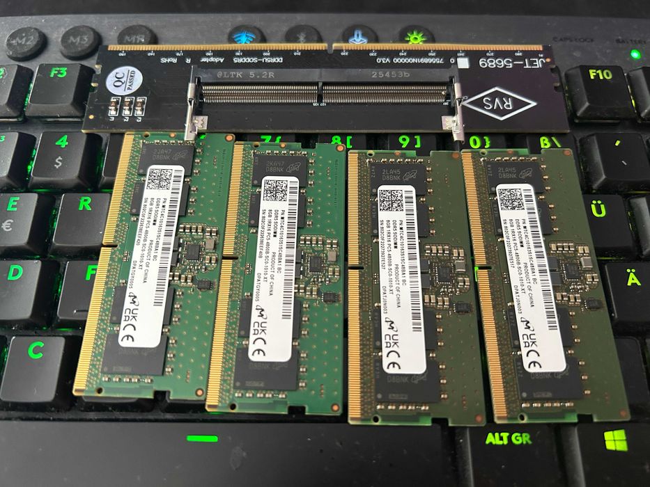 DDR5 - 6x8GB, 1x16GB
