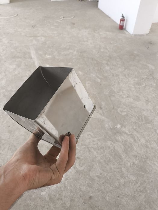 держатель туалетной бумаги / tualet qogoz usglaydigan /