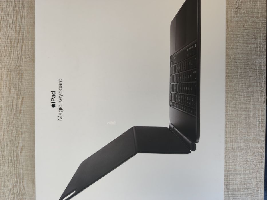 Apple iPad Pro 11-inch M4 Magic Keyboard  2024 White