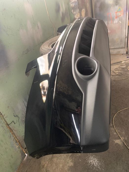 Продам бампер оригинал на Инфинити FX 35