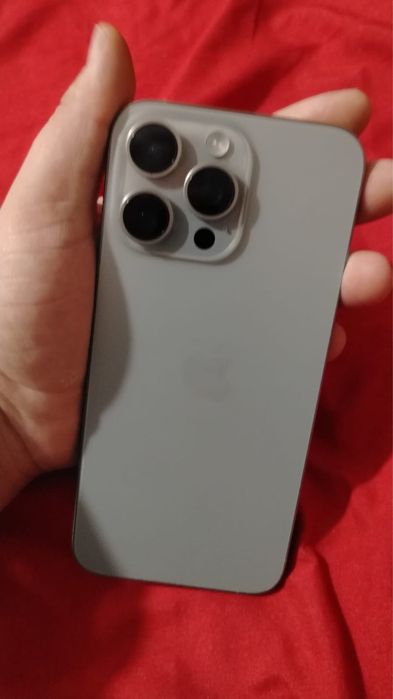iPhone 15 Pro Max, 512 ГБ.