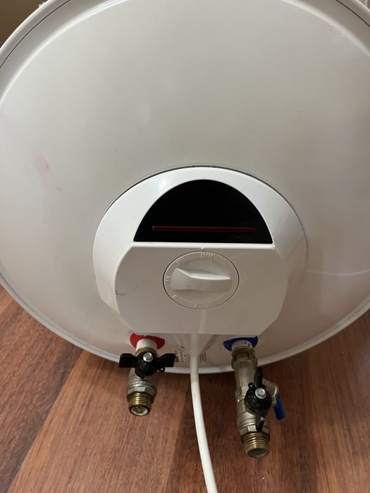 Продам водоногреватель Термекс на 30л