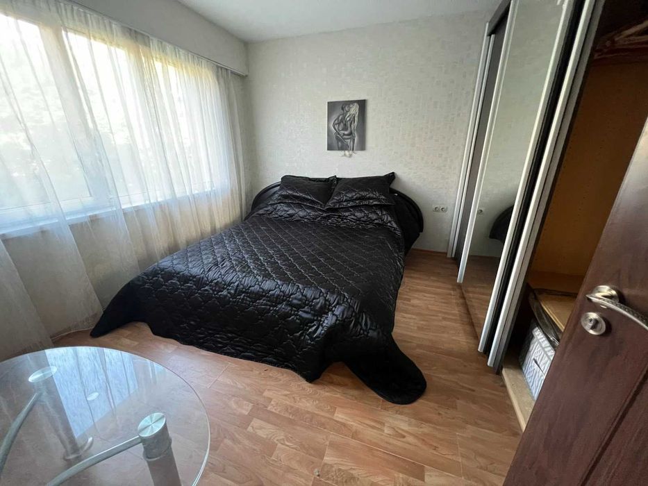 Продава се Тристаен апартамент в Варна, Левски - 68 кв.м за 2045 €/кв.м - Снимка #12