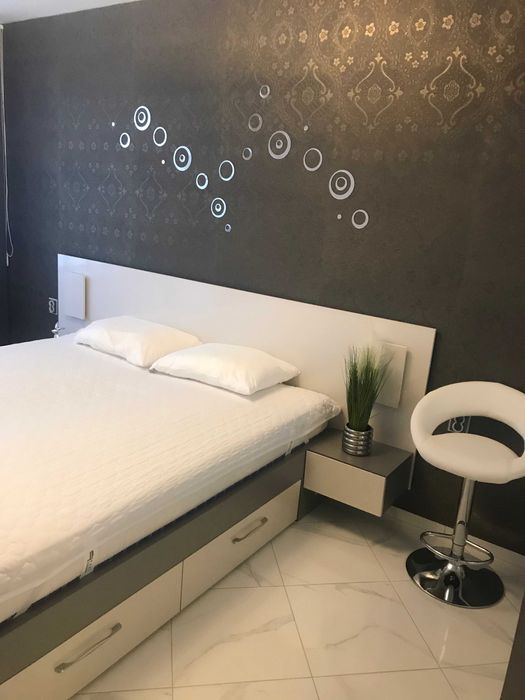 Продава се Двустаен апартамент в Варна, Окръжна болница - 65 кв.м за 12 €/кв.м - Снимка #4