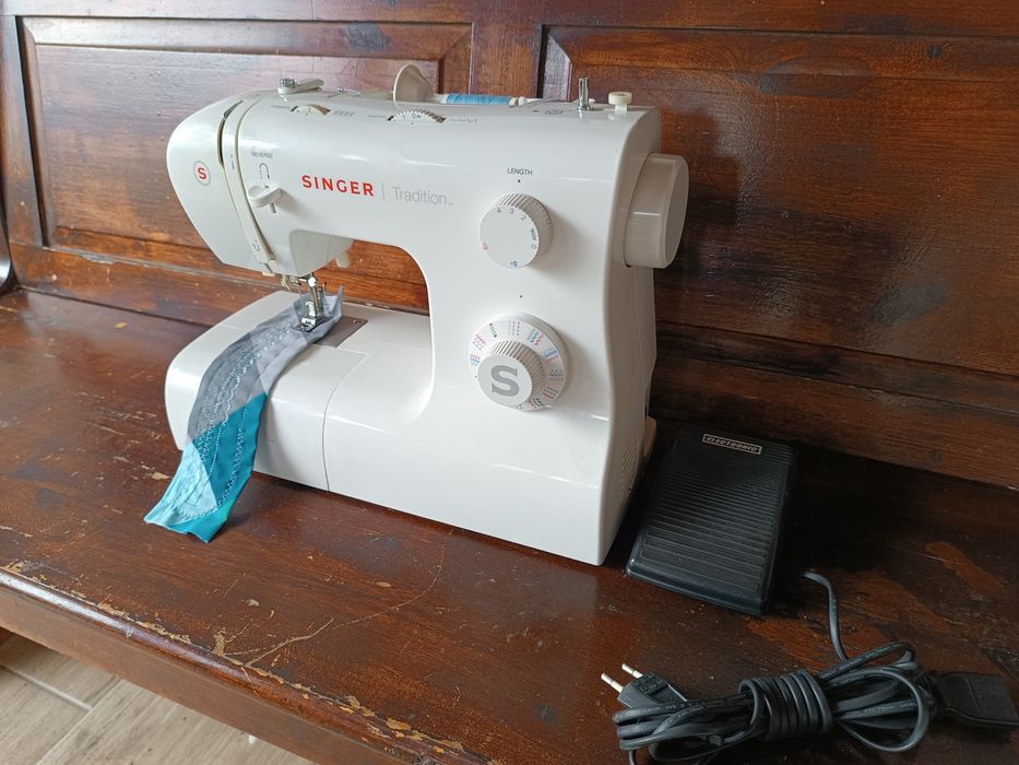 Шевна машина SINGER