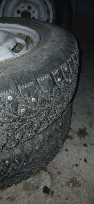 Колеса на 13 продам.