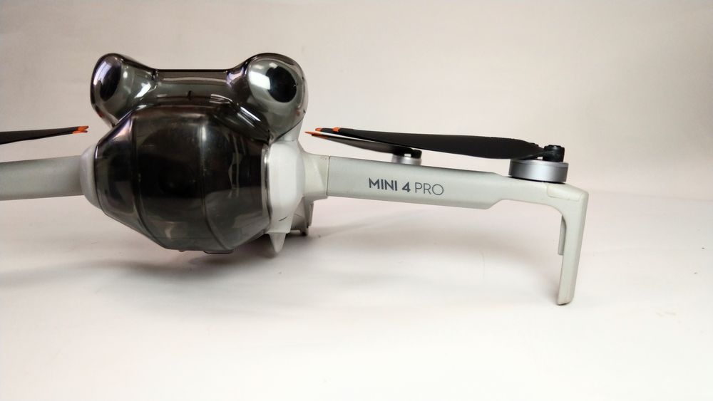 DJI Mini 4 pro квадрокоптер