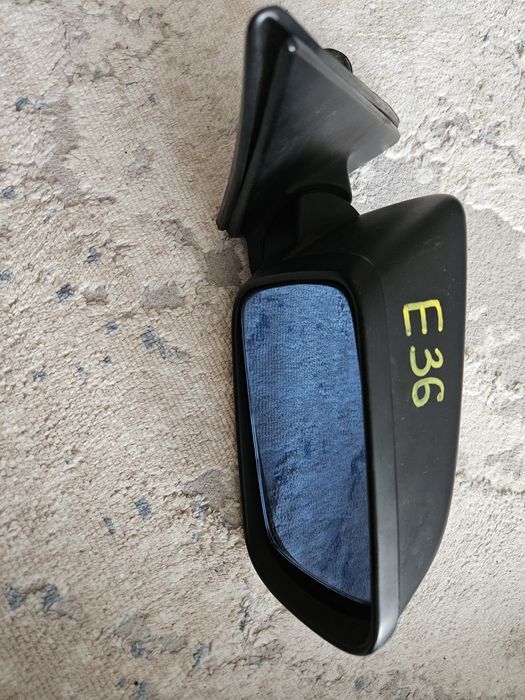 Зеркало bmw e36 в отличном состоянии правое