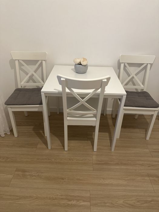 Мебель для кухни стулья стол