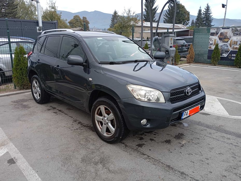 Toyota Rav4 !!!!