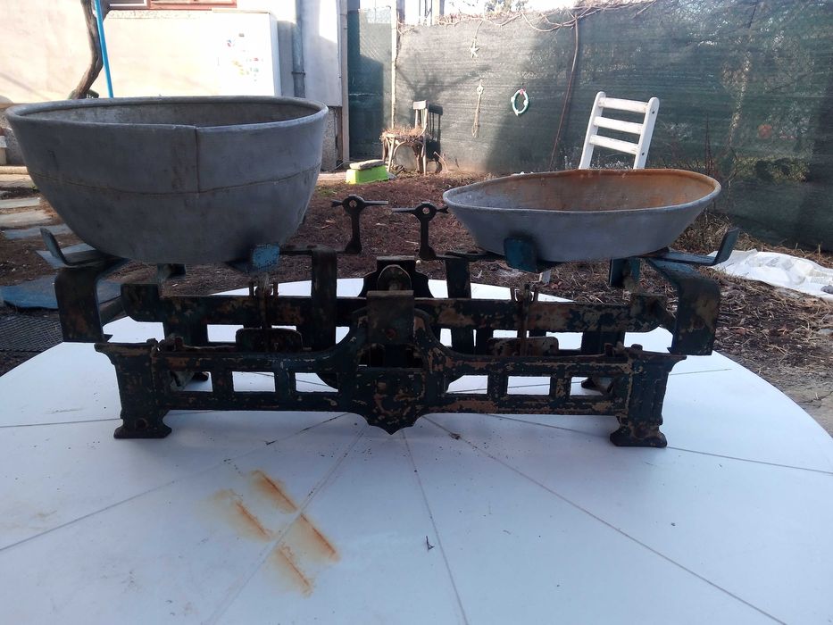 Стари кантари,повечето работещи.