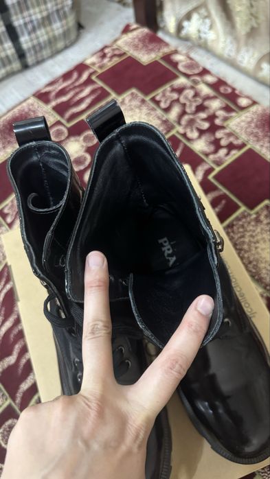 Ботинка PRADA размер 38