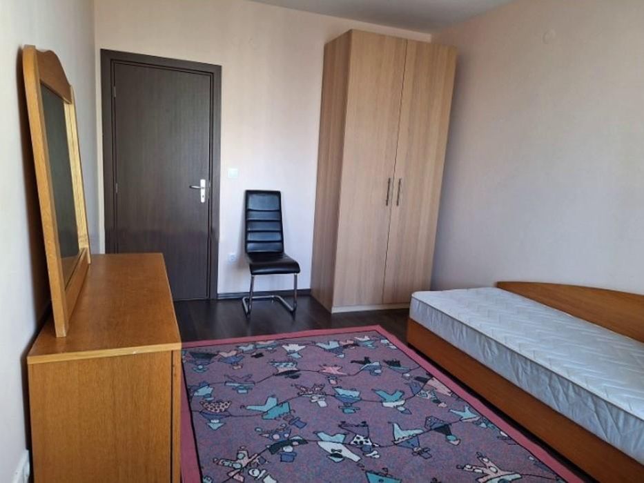 Дава се под наем Тристаен апартамент в София, Красно село - 98 кв.м за 718.08 € - Снимка #4