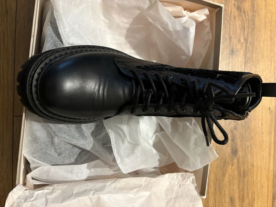 Черни боти Marella