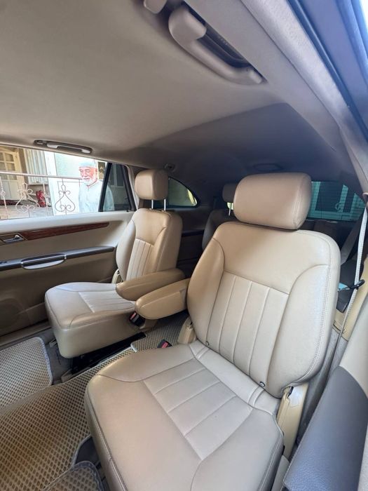 Продается автомобиль Mercedes R 350 Mineven