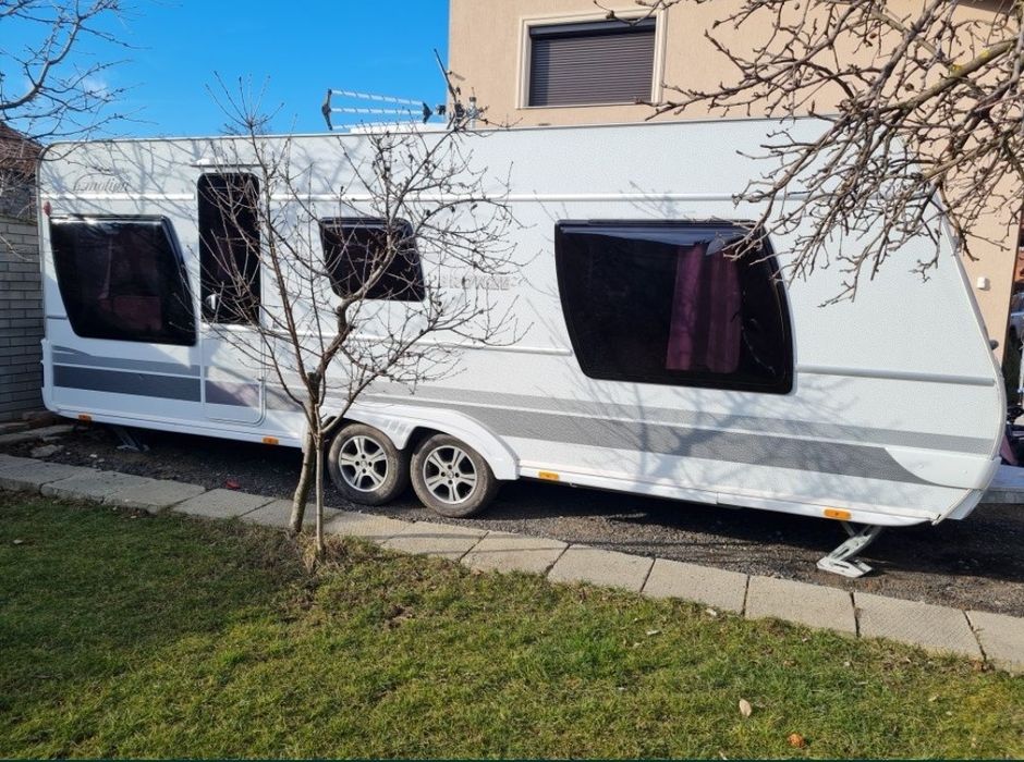 Montaj Panouri fotovoltaice pe rulote, autorulote,, garaj, casa, teren