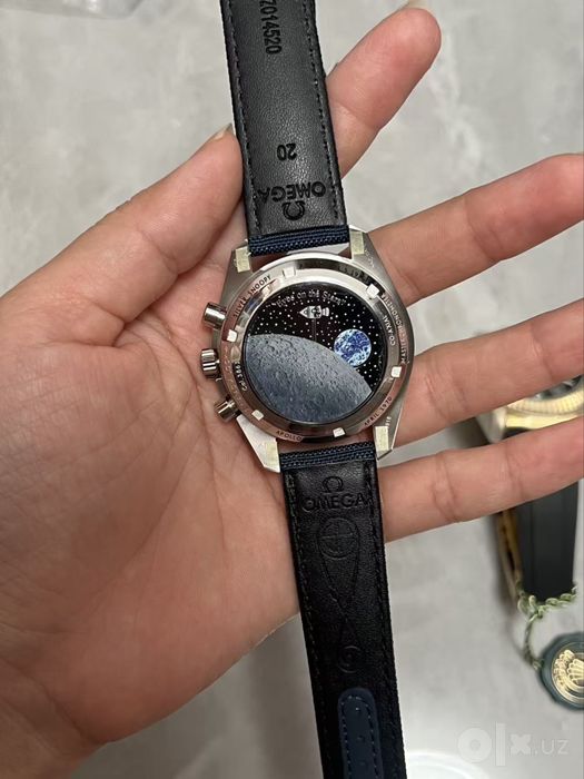 Omega snoopy 50th anniversary