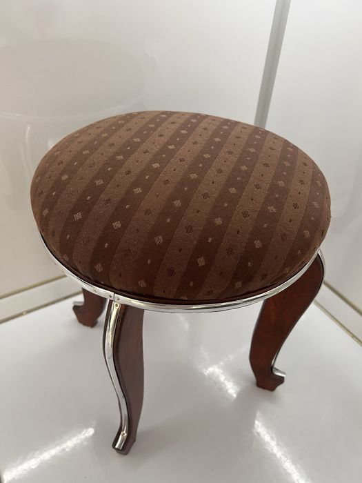 Витиндж табуретка