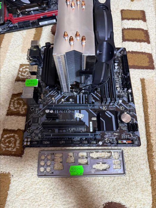 Kit placa baza B360M + i7 9700