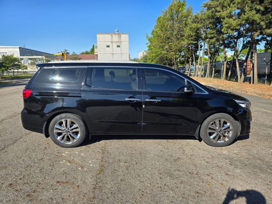 Kia Carnival 2015