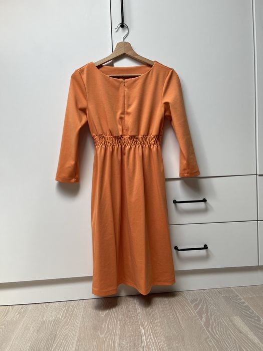 Рокля за бременни и кърмещи