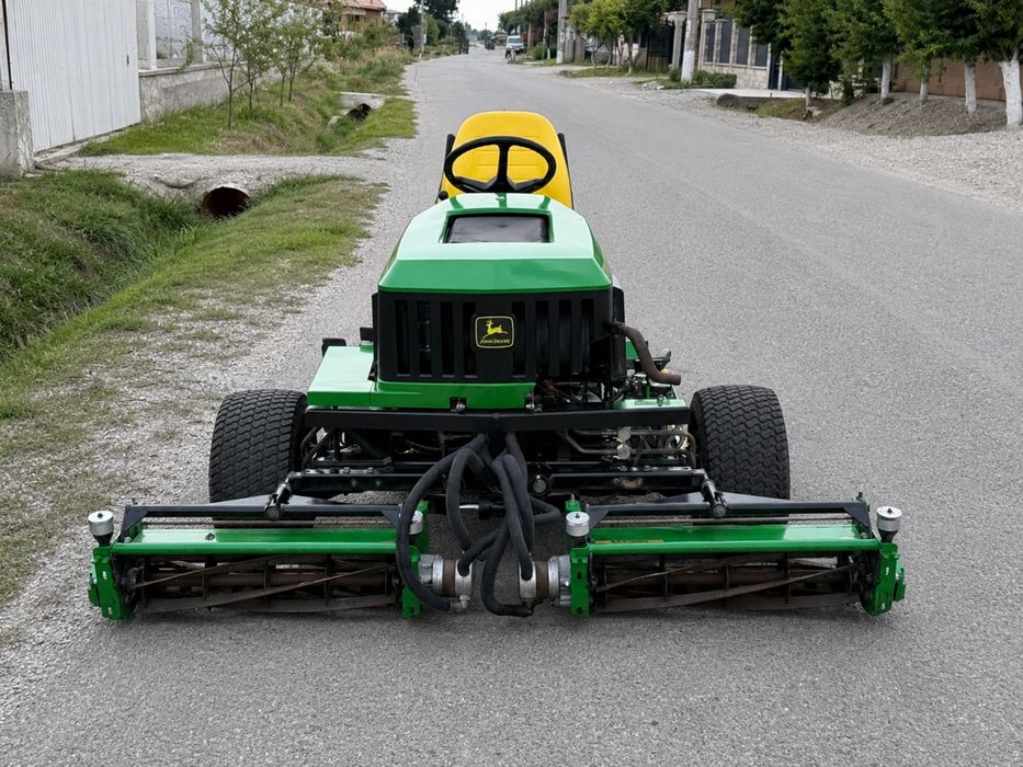 John Deere 2653A - Mașină profesională de tuns gazon cu 3 cilindri de tăiere / Motor diesel / Recent adus din Germania / Servo