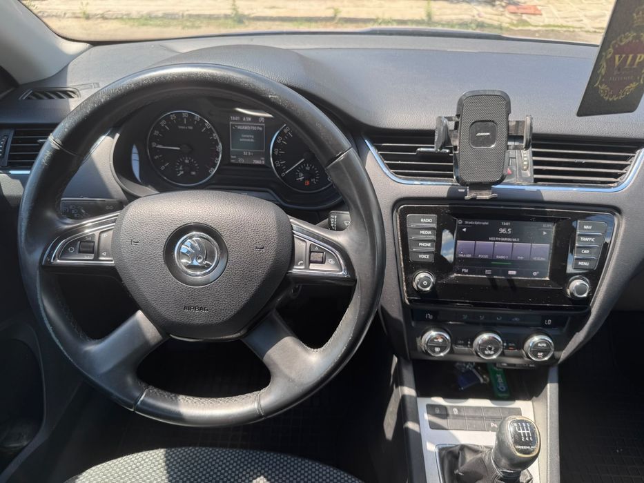 SKODA Octavia 2014 — imagine 5