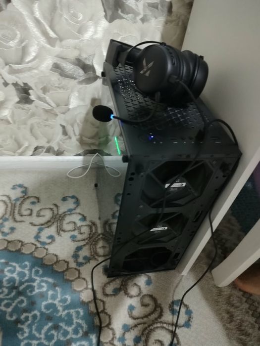 Продам  компьютер