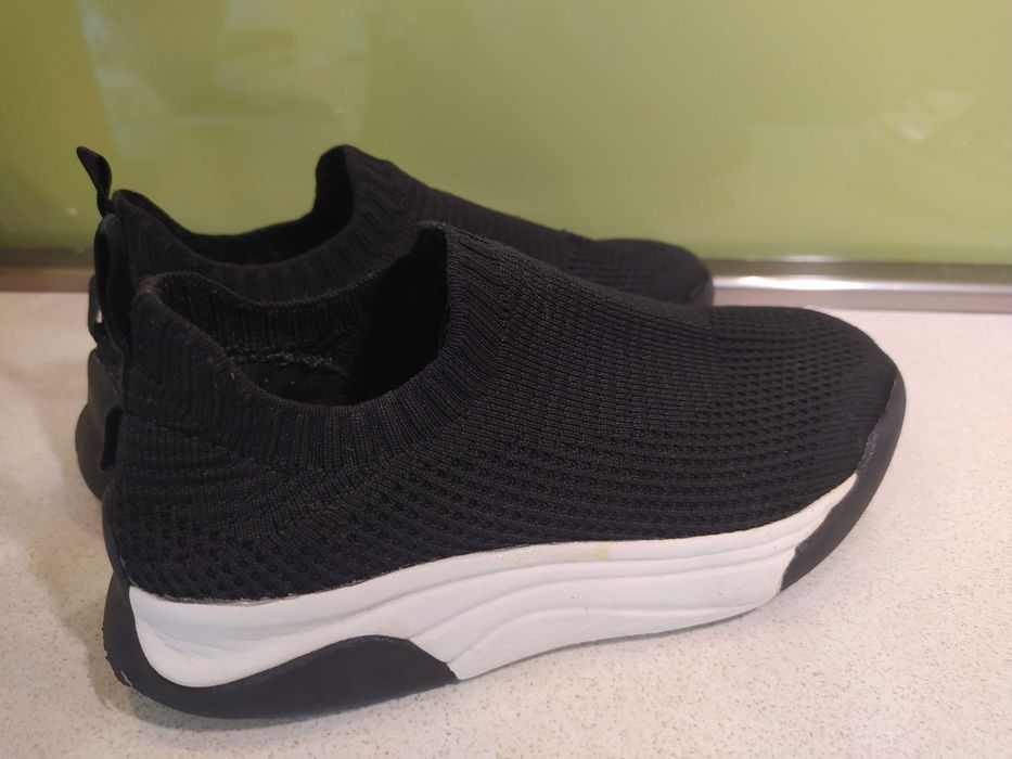 Zara обувки, джапанки Ipanema