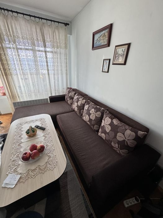 Диван с функция сън