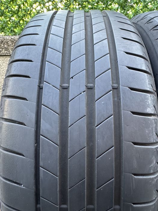 Автомобилни гуми 225 45 17 Bridgestone