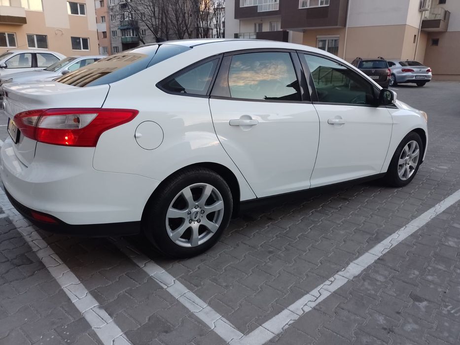 FORD Focus 2012 — imagine 3