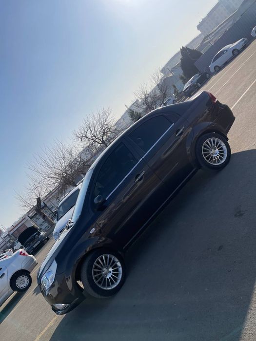 Nexia 3 zor xolatda vijupga ,metan gazda