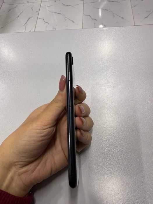 IPhone SE2 64GB Ideal