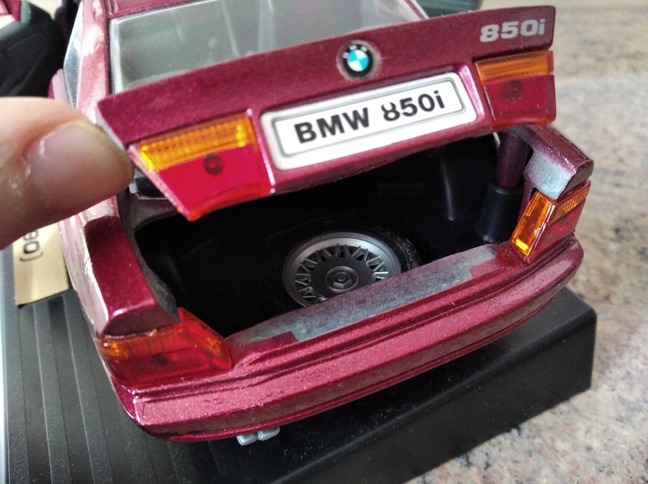 Macheta Auto, BMW 850i, 1/18 model 1990