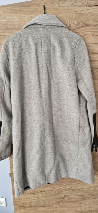 Дамско палто Bershka