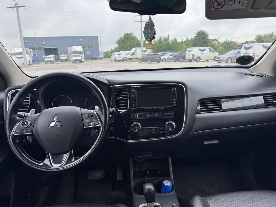 Vand mitsubishi outlender 2016