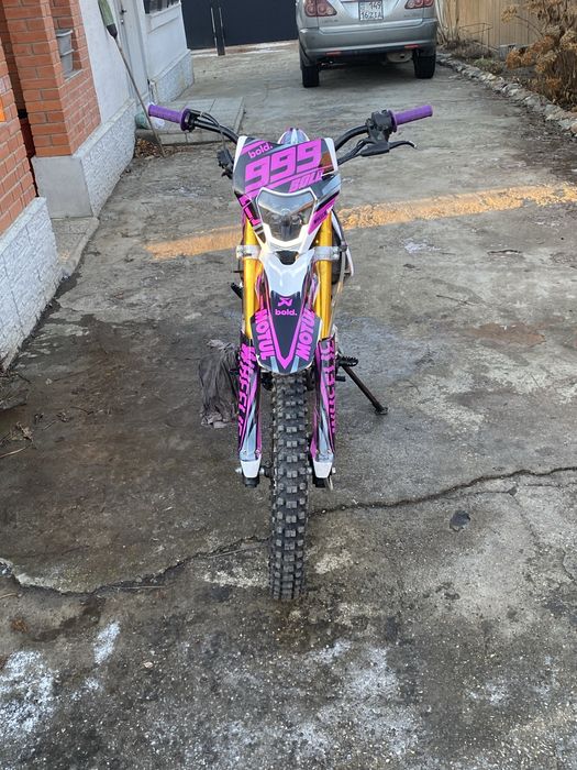 Продам эндуро 250куб