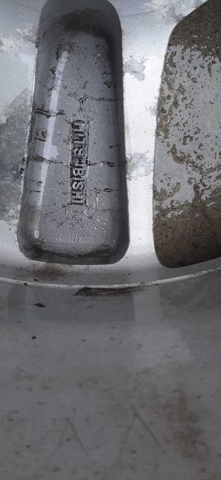 Vând Jante Originale Aliaj R18  Mitsubishi Outlander+ Anvelope