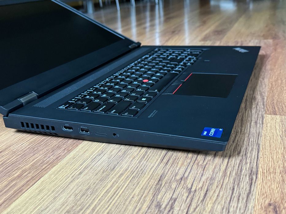 17.3' Full HD i7-10750H Lenovo ThinkPad P17 32GB DDR4/512GB/Nvidia 4GB