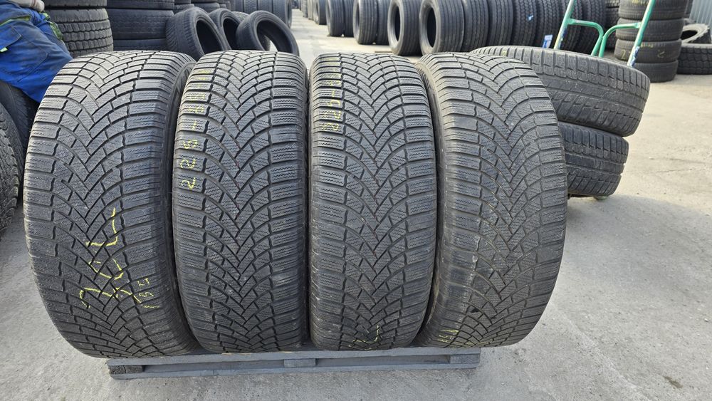 Anvelope de iarna 225-55r18 Bridgestone
