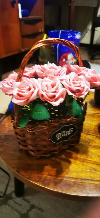 Продаю цветы из лент