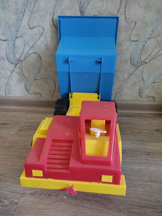 Продам игрушку белаз