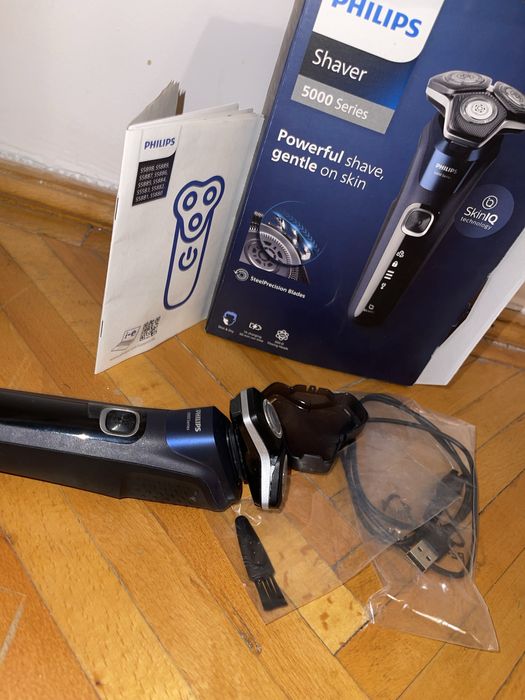 Aparat de ras PHILIPS Shaver Series 5000