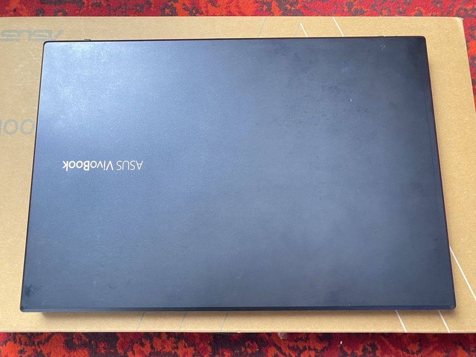 Ноутбук ASUS VivoBook 571 L