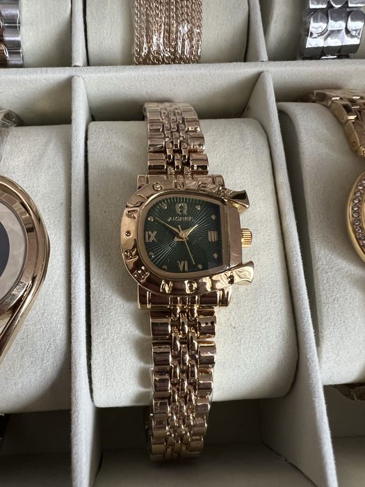 Xuping soatlar tayyor biznes