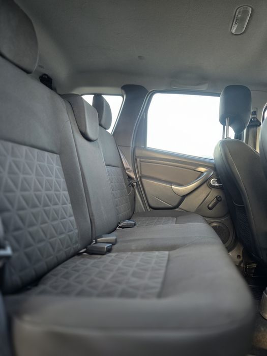 Dacia Duster 1.5dci Laureatè 4x2 2015 RATE GARANTIE